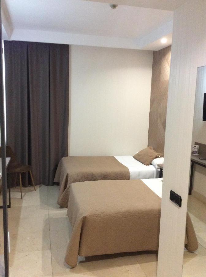 Hotel Ciudad De Fuenlabrada Kültér fotó