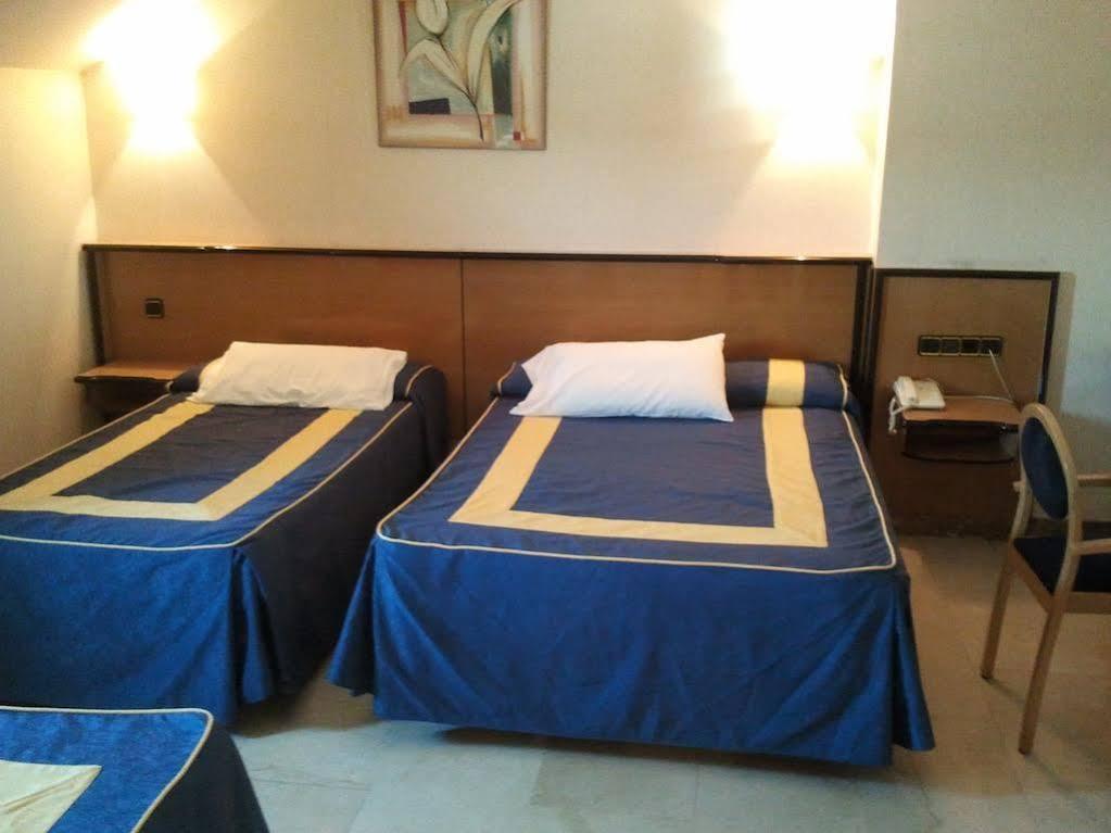 Hotel Ciudad De Fuenlabrada Kültér fotó